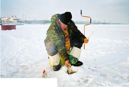 Поймать со. Химкинское водохранилище рыбалка зимняя. Зимняя рыбалка в Химках. Секреты зимней рыбалки. Секреты рыбака Владимир.